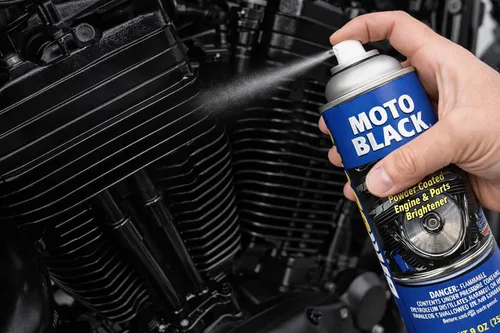 Miniatura 2 de Bike Brite MC53000 Limpiador para motor y ruedas con recubrimiento en polvo negro, 9 fl. oz.