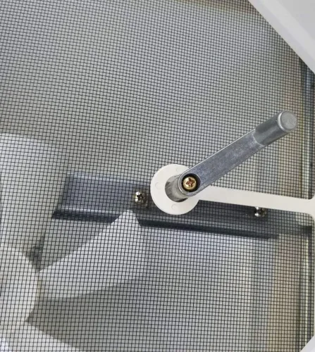 Miniatura 5 de Class A Customs - Ventilación de techo RV de 12 voltios de 14 pulgadas con tapa blanca estilo cuña - Masilla y tornillos 71112A-PS