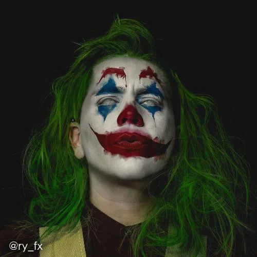 Miniatura 5 de Mehron Makeup Clown White - Maquillaje profesional en crema para pintura facial Pintura facial blanca para escenario, película, cosplay y mimo