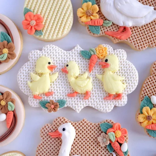 Miniatura 8 de Katy Sue Molde de silicona de pato y patitos para decoración de pasteles de Pascua y manualidades. Un molde para animales de pato/polluelos. Úsalo