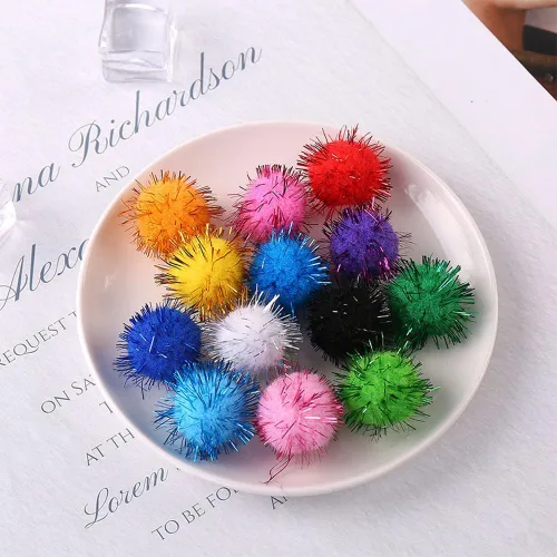 Miniatura 7 de 100 piezas Pompones de Oropel con Purpurina Bolas Brillantes para Manualidades DIY/Decoración de Fiestas/Gato (0.39 pulgadas, 200 piezas)