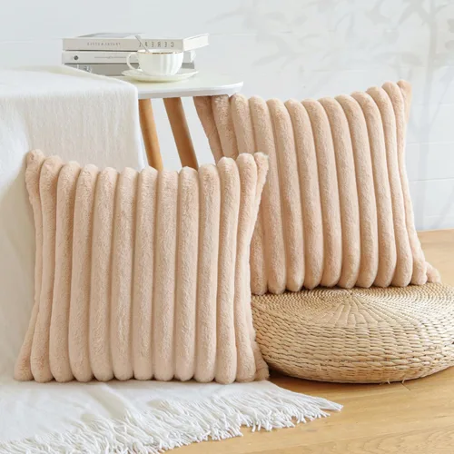 Soleebee Juego de 2 fundas de cojines decorativos de terciopelo suave y acogedor, funda de piel sintética de conejo para sofá, cama, silla, Camel