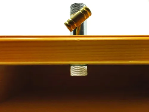 Miniatura 5 de Creative Angler Estación de atado de moscas de madera con tornillo de banco giratorio, herramientas de atado de moscas y materiales de atado