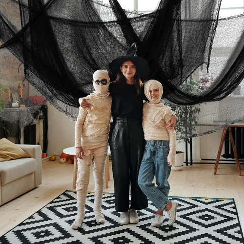 Miniatura 6 de Alpurple 6 piezas de tela espeluznante de Halloween, 30 x 72 pulgadas, tela espeluznante negra aterradora, tejido suelto y espeluznante gasa Negro
