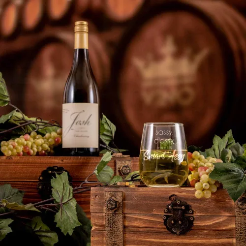 Miniatura 7 de IT'S A SKIN Divertida copa de vino sin tallo de 17 onzas con frases divertidas para mujeres. Para la mujer atrevida con clase e inteligente y mejor