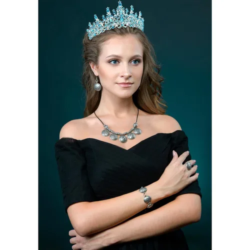 Miniatura 9 de VELSCRUN Tiara de cumpleaños de cristal azul para mujeres y niñas, banda "It's My Birthday", corona de princesa reina con peines, decoraciones