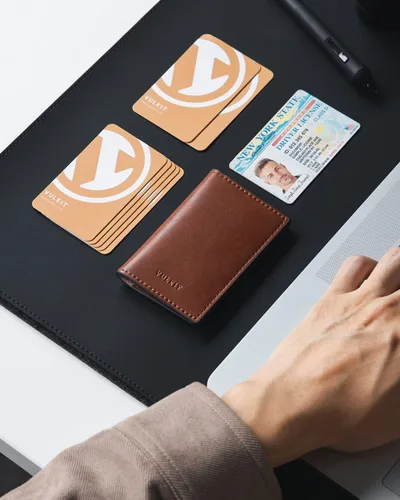 Miniatura 5 de VULKIT Tarjetero de cuero para tarjetas de visita delgado de 2 caras para hombres o mujeres, hasta 20 tarjetas (marrón vintage)