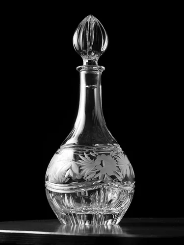 Miniatura 5 de Barski - Corte a mano - Boca soplada - Cristal - Decantador de vino - Con diseño rosa - 32 oz. - Hecho en Europa