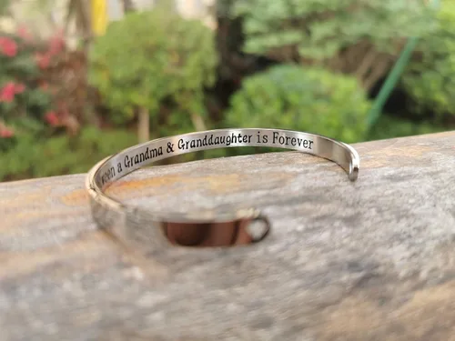 Miniatura 13 de Pulseras inspiradoras para abuela, mamá, hija, sobrina, tía, grabado, mensaje oculto, pulsera de acero inoxidable, corona de cumpleaños, joyería
