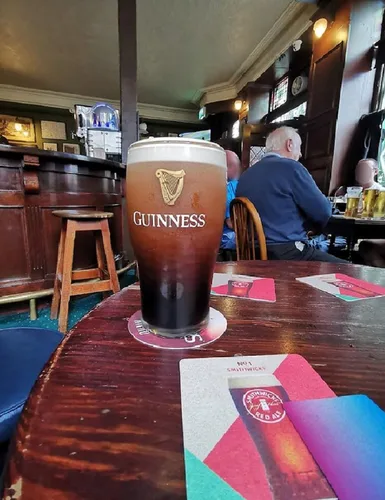 Miniatura 2 de Guinness Vaso de pinta de 20 onzas (juego de 2)