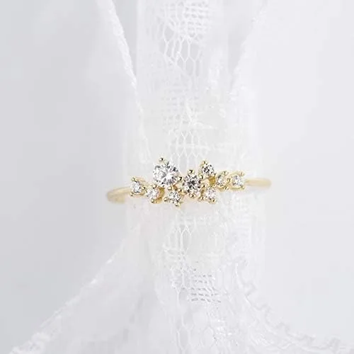 Miniatura 8 de Taoqiao - Anillos simples chapados en oro de 18 quilates para niñas, adolescentes, con piedras blancas, anillo de eternidad, anillo de boda, chapado