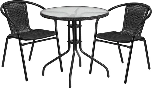 Flash Furniture Lila Mesa Redonda de Cristal y Metal de 28'' con Borde de Ratán Negro y 2 Sillas Apilables de Ratán Negro