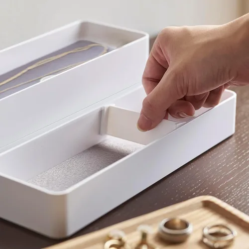 Miniatura 6 de YAMAZAKI Home Rin Reloj Apilable Y Estuche De Accesorios, Joyero Organizador Para Gafas - Plástico + Madera