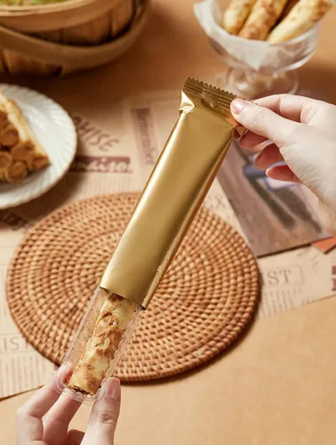 Miniatura 6 de Rollos de huevo de chocolate con avellana, bocadillos de relleno de galletas, barras de galletas de sándwich de chocolate, 4.23 oz/120 g envío desde