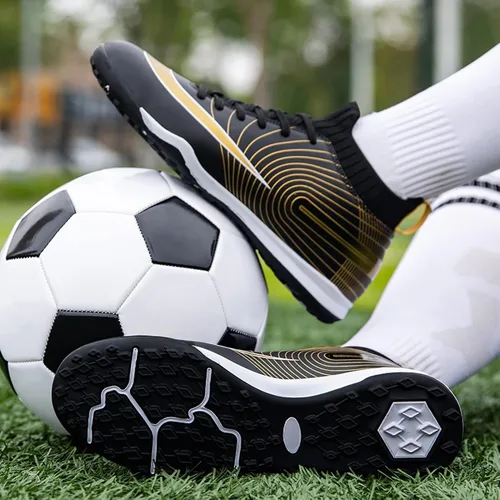 Miniatura 5 de WCXTY Tacos de fútbol para niños, zapatos de fútbol casuales de caña alta, cómodos y transpirables, zapatos de fútbol para niños, antideslizantes