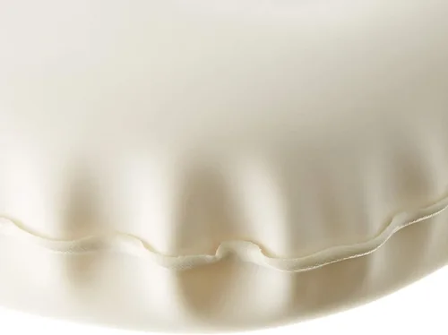 Miniatura 5 de Amazon Basics Almohada para el cuello de la bañera con ventosas, impermeable, 3 paneles, blanco roto