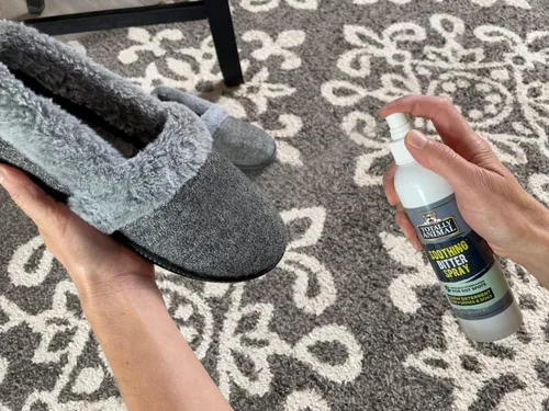 Miniatura 2 de Spray calmante amargo 2 en 1 antimasticación y puntos calientes para perros, natural y seguro para la piel o heridas, deja de lamer y masticar