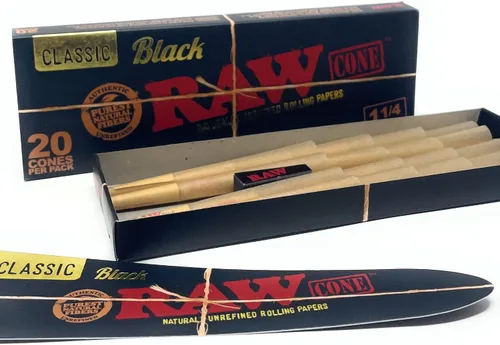 Miniatura 3 de RAW Conos negros 1 1/4 Tamaño: paquete de 20 unidades y cargador – Conos y puntas preenrollados patentados de combustión lenta, incluye adhesivo