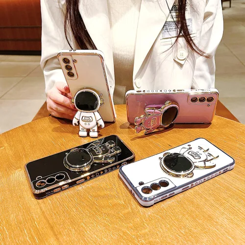 Miniatura 2 de Funda para Samsung Galaxy S22 con soporte de astronauta, funda galvanizada de lujo con protección para cámara, lindo patrón lateral de corazón