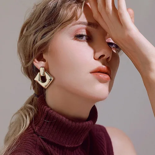 Miniatura 4 de HESSAWELL Aretes de aro gruesos para mujer, aretes colgantes de aro de oro para mujer, regalo