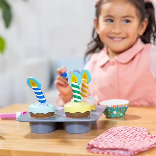 Miniatura 6 de Juego Mellisa & Doug de elementos de madera para hornear y decorar cupcakes