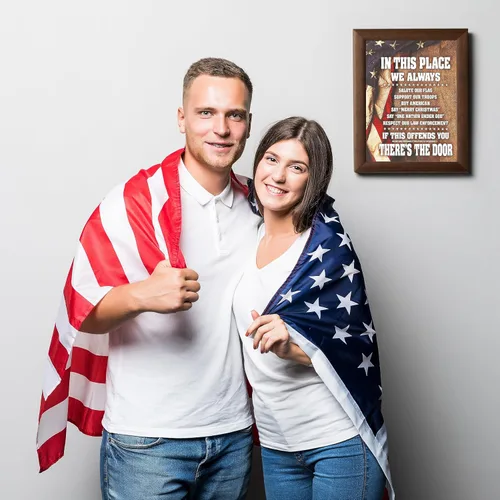Miniatura 3 de In This Place - Póster de decoración de pared con la bandera estadounidense «We Salute & Support», este póster patriótico de arte de pared es un