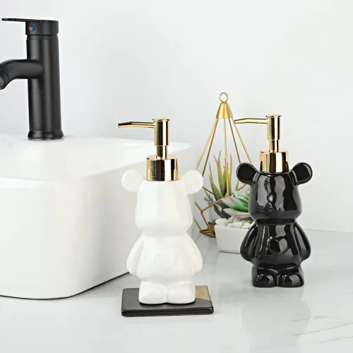 Miniatura 2 de Pequeño dispensador de jabón de baño con bomba, bonito diseño en forma de oso, dispensador de jabón líquido de cerámica (negro)
