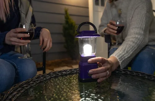 Miniatura 7 de Enbrighten Mini linterna LED para campamento, funciona con pilas, 200 lúmenes, 40 horas de funcionamiento, 3 modos, luz nocturna para niños, ideal