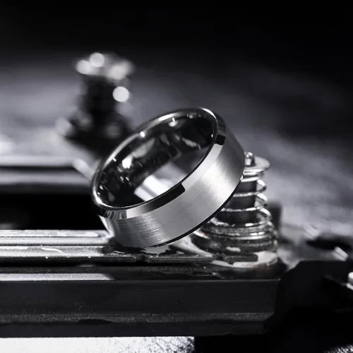 Miniatura 159 de King Will Anillo de boda de tungsteno para hombre, disponible en 15/64 a 25/64 de pulgada (6 a 10 mm), negro/plata, acabado mate, borde pulido