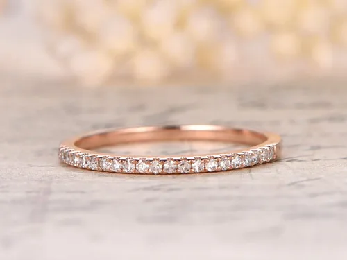 Miniatura 2 de Anillo de boda de oro rosa de 14 quilates, media eternidad, anillo apilable, micro pavé, banda fina a juego
