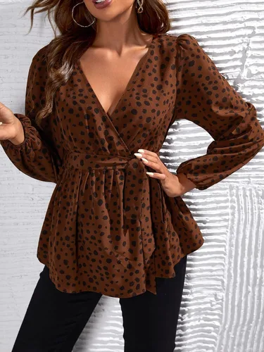 Miniatura 3 de OYOANGLE Blusa de maternidad para mujer, elegante, con lunares, manga larga, cuello en V, con cinturón, ropa de embarazo