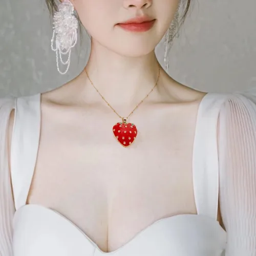 Miniatura 2 de XUN Zhe Collar con colgante de fresa roja esmaltada, lindo collar de clavícula de aceite de fruta de fresa, joyería para mujeres, adolescentes