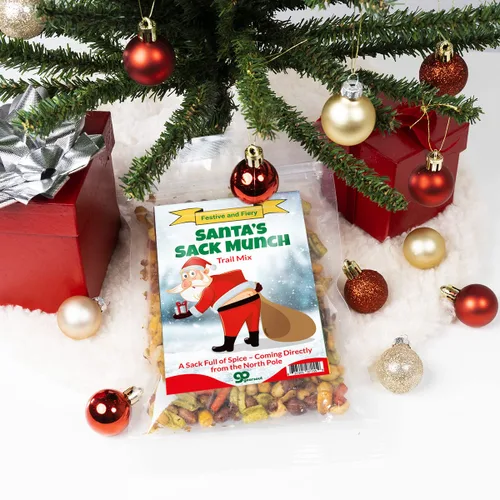 Miniatura 9 de Santa's Sack Munch Spicy Trail Mix - Divertido diseño de Papá Noel de luna - Regalos comestibles para hombres - Mezcla picante, fabricado