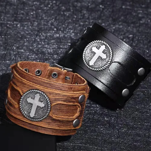 Miniatura 3 de NIGHTCRUZ Pulsera ancha de cuero con cruz, brazalete de puño de cuero medieval para hombres