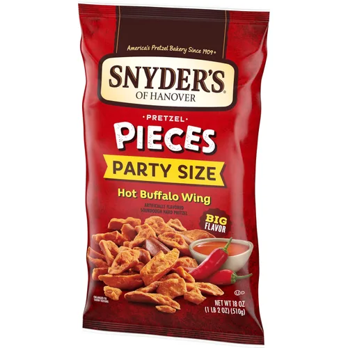 Miniatura 6 de Snyder's of Hanover Hot Buffalo Wing - Piezas de pretzel de 8 onzas