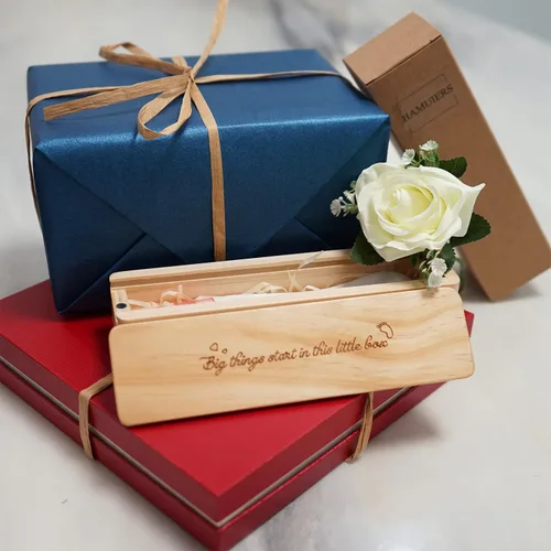 Miniatura 4 de Caja de recuerdo de prueba de embarazo, anuncio de embarazo para papá, ideas de anuncios de bebé, caja de recuerdo de madera para bebés