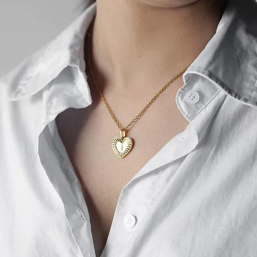 Miniatura 4 de Trendsmax Collar con dije de letra inicial de la A a la Z, regalo para mujeres y niñas, chapado en oro, cadena de eslabones Rolo de acero