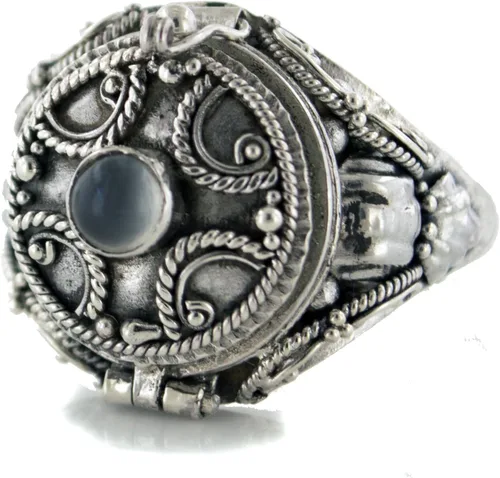 Miniatura 6 de Medallón medieval de plata de ley con veneno de cruz y granate, ónix o anillo de piedra lunar (tamaños 6, 7, 8, 9, 10)