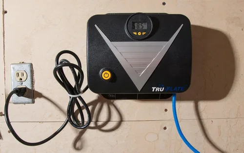 Miniatura 5 de Inflador Tru-Flate 16-250 120V sin Tanque para Montaje en Pared