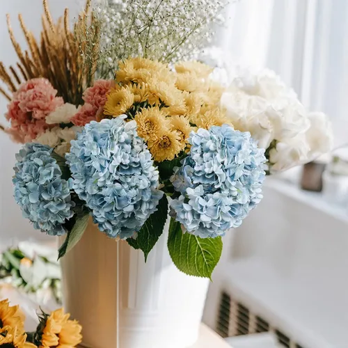 Miniatura 4 de Kisflower Flores artificiales de hortensias azules, 6 unidades, flores falsas para centro de mesa, flores de hortensias de seda azul con tallos