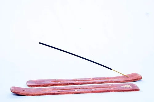Miniatura 2 de 2 soportes de madera para incienso con incrustaciones de latón
