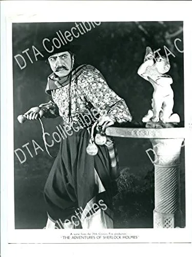 MOVIE PHOTO: ADVENTURES OF SHERLOCK HOLMES-1939-8X10 PROMO STILL-GEORGE REGAS-MYSTERY- VF