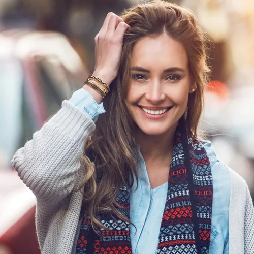 Miniatura 6 de Pulsera de cuero con cierre magnético de estilo bohemio con aros planos (D, talla única)