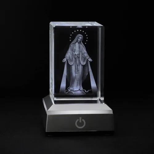 Miniatura 4 de KOMI Estatua de la Virgen María de cristal 3D con base de luz LED, estatuas de madre María grabadas con láser, regalos religiosos para mujeres