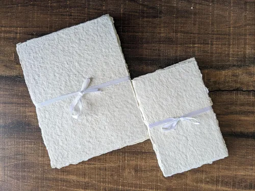 Papel de acuarela de 140 lb/300 GSM, 10 x 7, 6 x 4 pulgadas (A6), 25 hojas de papel hecho a mano con borde de cubierta, áspero/sin