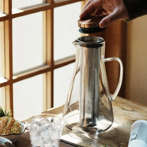 Miniatura 6 de Jarra de infusión fría Sio – 54 fl oz / 1600 mL de vidrio borosilicato con colador de acero inoxidable 316 microfino y tapa chapada en cobre
