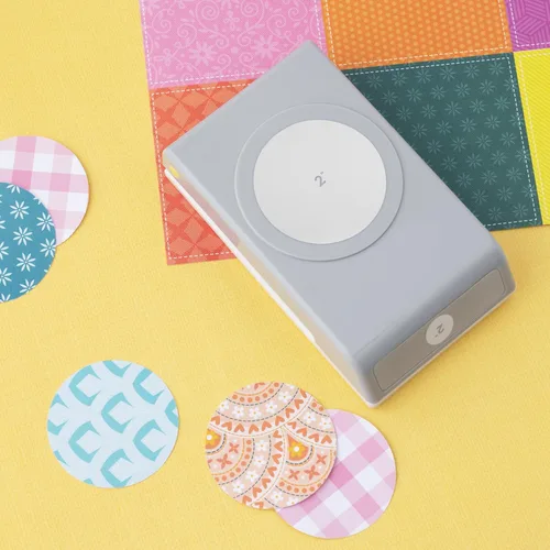 Miniatura 6 de EK Tools Perforadora metálica de papel de 2 pulgadas, multicolor, crea círculos precisos para tarjetas hechas a mano, álbumes de recortes, etiquetas