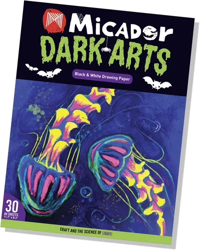 Micador Dark Arts - Bloc de dibujo A4, 15 hojas negras + 15 blancas - Colorear para niños + dibujo con pasteles, lápices, crayones y marcadores y