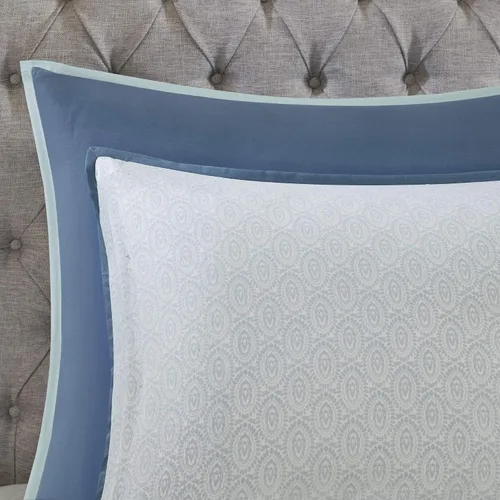Miniatura 14 de Madison Park Juego de temporada, falda de cama a juego, almohadas decorativas, Queen (90 x 90 pulgadas), Isla, medallón floral azul, 8 piezas