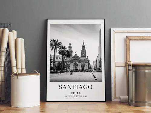 Miniatura 3 de Cartel de Santiago, foto de Santiago, foto de Chile, fotografía de América del Sur, Ciudades del mundo en blanco y negro, póster de viaje